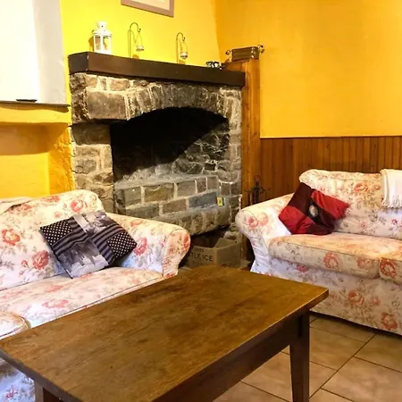Holiday home In The Heart Of The Ardennes Woods, Cleaning Included *